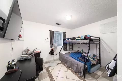 Bedroom - 317 Fillmore St, Taft, CA 93268 photo 1 of 4