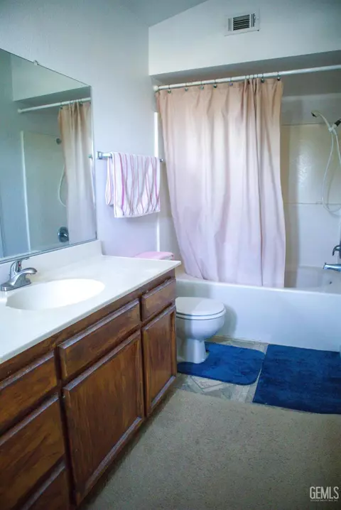 1121 Eubanks Ave, Bakersfield, CA 93307 photo 13