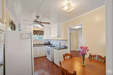 403 Polk St, Taft, CA 93268 photo 11
