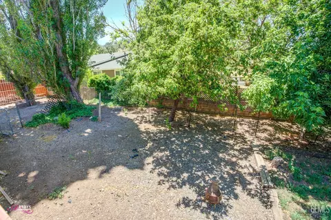 21901 Arosa Rd, Tehachapi, CA 93561 photo 9