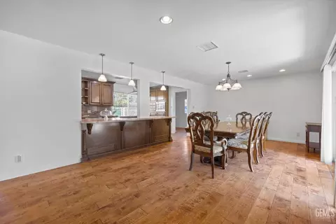 3909 Fairmount St, Bakersfield, CA 93306 photo 13