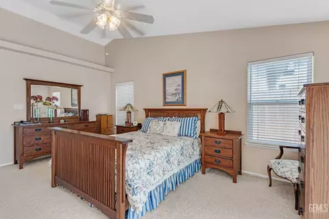 Bedroom - 8614 Rockhampton Dr, Bakersfield, CA 93313 photo 4 of 4