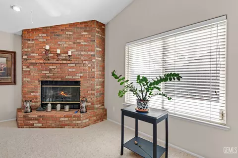 Other - 8614 Rockhampton Dr, Bakersfield, CA 93313 photo 3 of 7