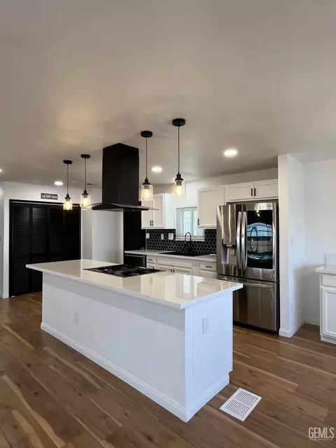 400 E Roberts Ln #114, Bakersfield, CA 93308 photo 11