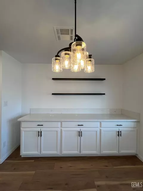 400 E Roberts Ln #114, Bakersfield, CA 93308 photo 13