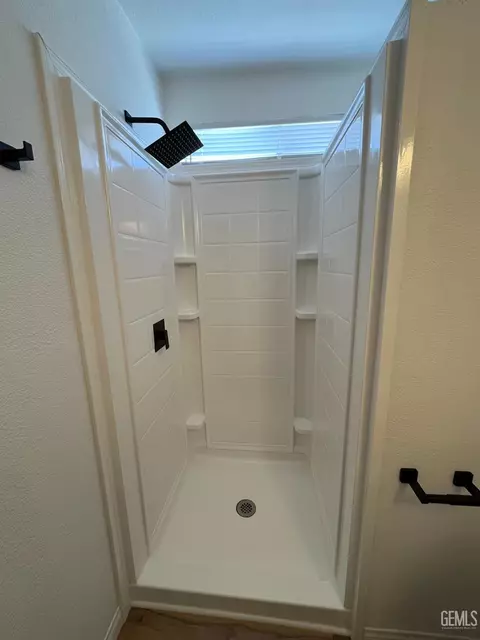 400 E Roberts Ln #114, Bakersfield, CA 93308 photo 23
