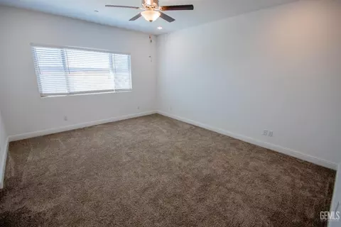 9105 Willow Terrace Dr, Shafter, CA 93263 photo 11