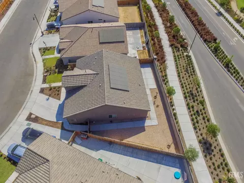 9105 Willow Terrace Dr, Shafter, CA 93263 photo 28