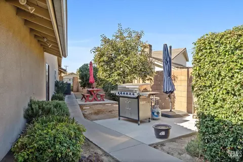 2129 8th Ave, Delano, CA 93215 photo 29