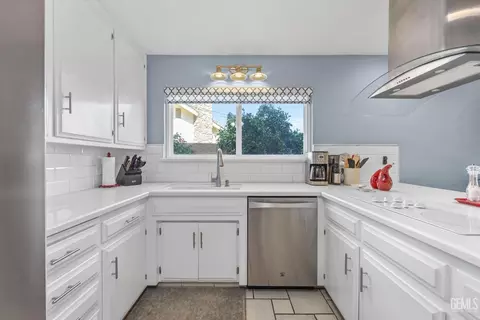 2129 8th Ave, Delano, CA 93215 photo 15