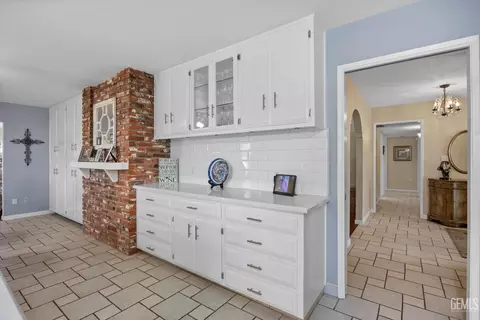 2129 8th Ave, Delano, CA 93215 photo 17