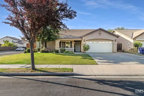 11103 Dawson Falls Ave, Bakersfield, CA 93312