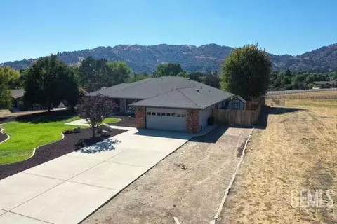 Other - 30130 Knight Ct, Tehachapi, CA 93561 photo 29 of 30