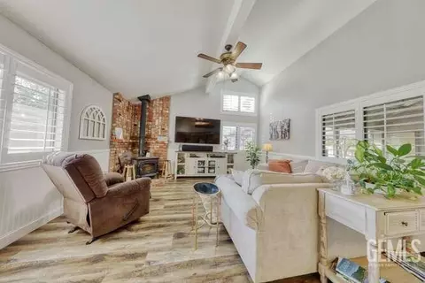 Other - 30130 Knight Ct, Tehachapi, CA 93561 photo 8 of 30