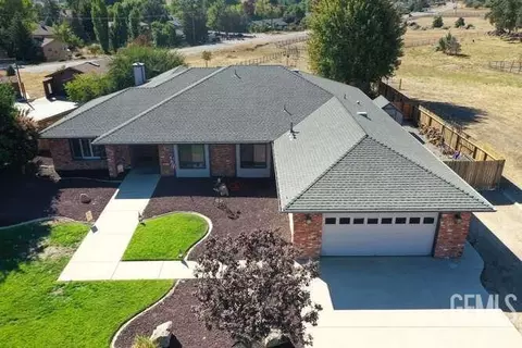 Other - 30130 Knight Ct, Tehachapi, CA 93561 photo 1 of 30