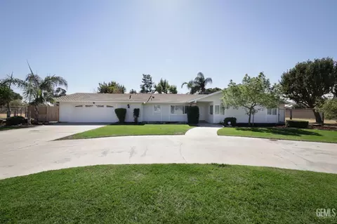 16251 Becky Ave, Bakersfield, CA 93314