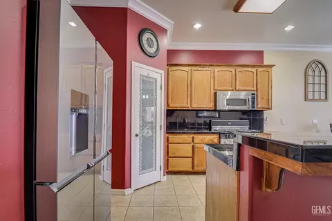 11322 Tee Box Ln, Taft, CA 93268 photo 17