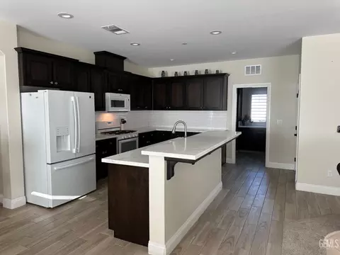 415 Diamond St, Taft, CA 93268 photo 17