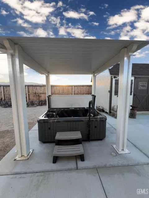 415 Diamond St, Taft, CA 93268 photo 7