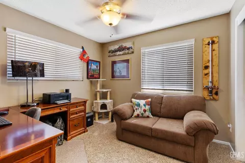 Other - 813 Elm St, Tehachapi, CA 93561 photo 6 of 10