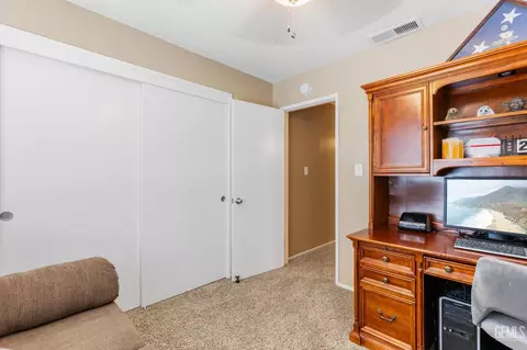 Other - 813 Elm St, Tehachapi, CA 93561 photo 7 of 10