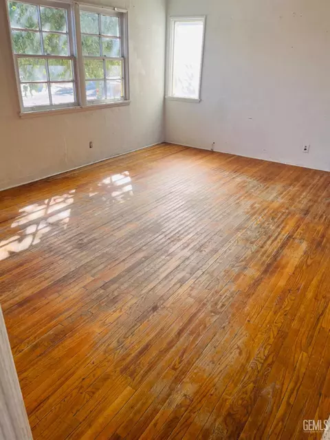 Bedroom - 109 Franklin Ave, Taft, CA 93268 photo 1 of 6
