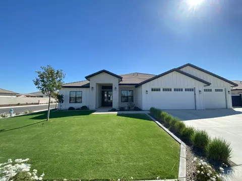 16729 Starview Ct, Bakersfield, CA 93314 photo 2