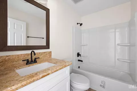 503 N St, Bakersfield, CA 93304 photo 21