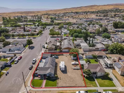 123 E San Emidio St, Taft, CA 93268 photo 24