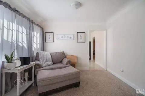 123 E San Emidio St, Taft, CA 93268 photo 6