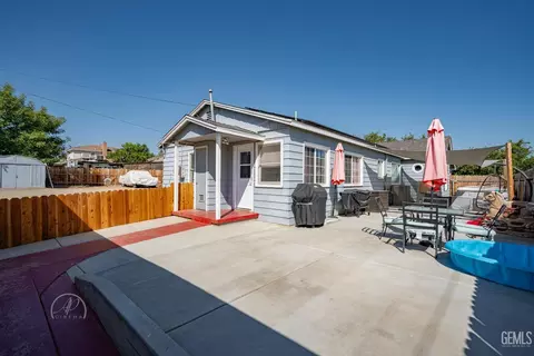123 E San Emidio St, Taft, CA 93268 photo 18