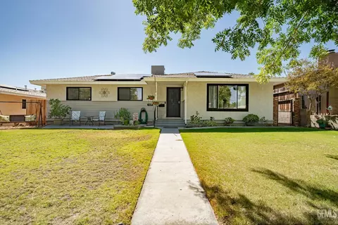 103 E Calvin St, Taft, CA 93268 photo 1