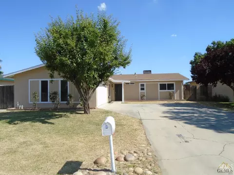 1113 Mckinley Ave, Bakersfield, CA 93308