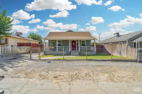 517 Pierce St, Taft, CA 93268