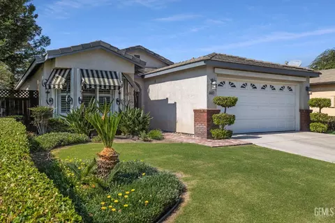 1607 Halliana Ct, Bakersfield, CA 93311