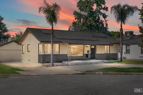 1601 Esther Dr, Bakersfield, CA 93308