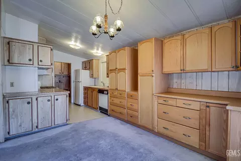 Kitchen - 5201 Crystal Fall Ln, Bakersfield, CA 93313 photo 1 of 4