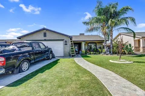 822 Fox Tree Ct, Bakersfield, CA 93306 photo 2
