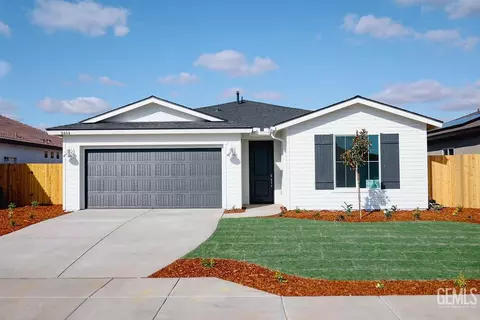 8404 Basalt St, Bakersfield, CA 93314