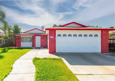 Exterior - 1109 Iris St, Wasco, CA 93280 photo 12 of 12