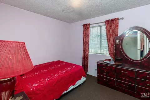 Bedroom - 1109 Iris St, Wasco, CA 93280 photo 1 of 6