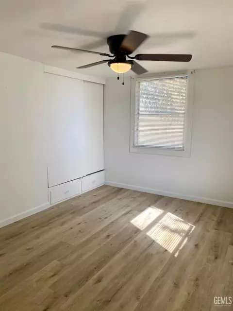 817 Pierce St, Taft, CA 93268 photo 16