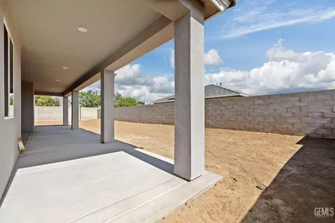 8811 Kenwick St, Bakersfield, CA 93314 photo 38