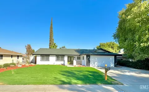 5604 Logan St, Bakersfield, CA 93308