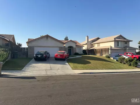 325 Terriwood Ave, Bakersfield, CA 93308