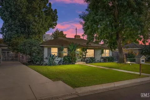2520 Pine St, Bakersfield, CA 93301