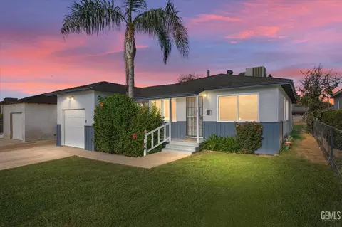 1913 Margo Ln, Bakersfield, CA 93308