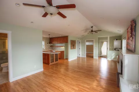22730 Shenandoah Pl, Tehachapi, CA 93561 photo 8