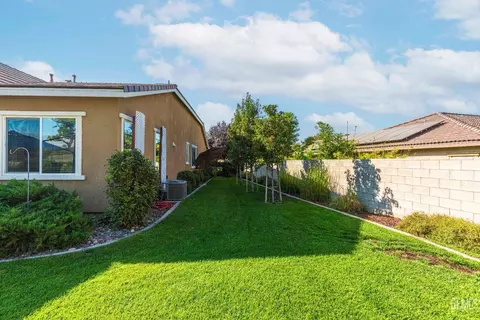 14608 Via Messina Dr, Bakersfield, CA 93306 photo 24