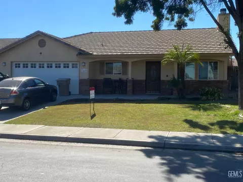11613 Hyperion Ave, Bakersfield, CA 93312